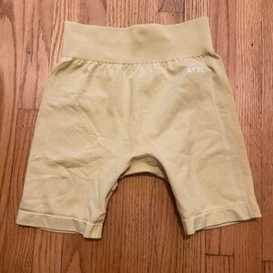 AYBL Biker shorts